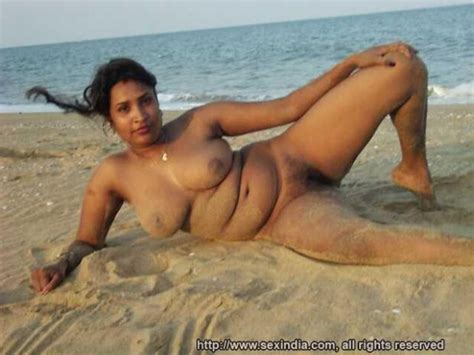 Indian Tamil Bhabhi Naked Boobs Housewife Jamesalbana