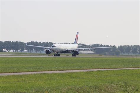 N801nw Delta Air Lines Airbus A330 At Polderbaan Landing Strip At