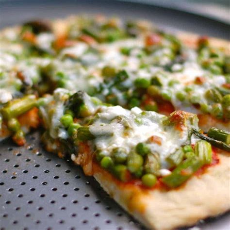Asparagus Pea And Goat Cheese Pizza Recipe Pinch Of Yum