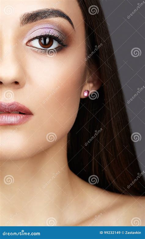 Portrait Of Beautiful Big Eyed Young Woman Stock Image Image Of Lady