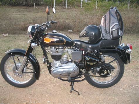 It was technically a front wheel bike, as the engine was attached to front wheel and rear wheel was driven through belt. How to Apply Gears on the Royal Enfield 350cc Standard ...