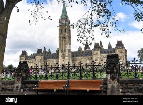Library Parliament Ottawa Hi Res Stock Photography And Images Alamy