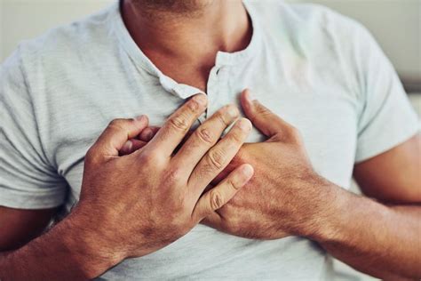 Maka penting buat anda untuk tahu dengan lebih lanjut perihal tanda penyakit hati (fokus kepada kanser) bagi menggalakkan pemeriksaan awal. Apakah tanda-tanda penyakit jantung pada lelaki? ⋆ Sihat.Net