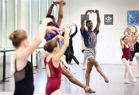 Ballet Tennessee Alumnus Lajeromeny Brown Joins New York City Ballet