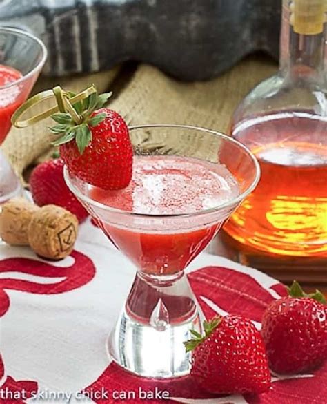 strawberry bellinis an easy italian cocktail that skinny chick can bake