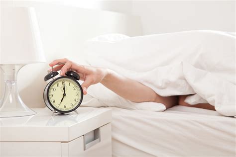 A ciência explica o que fazer quando acordar antes do despertador | Pavablog