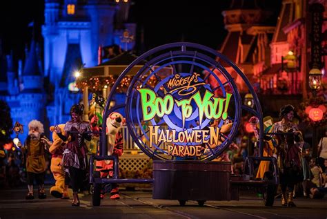 Mickeys Boo To You Halloween Parade Tips And Photos Disney Tourist Blog