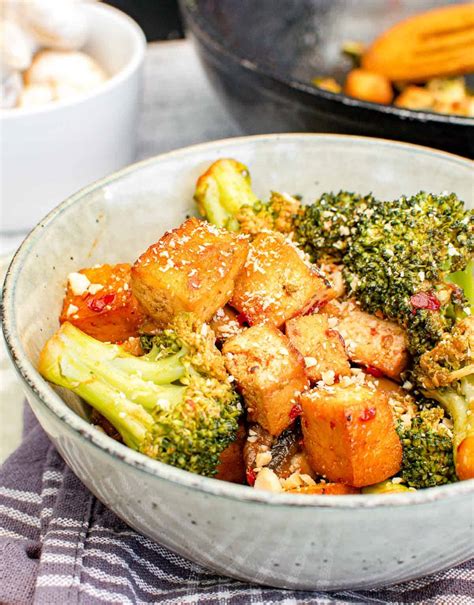 Easy Broccoli Tofu Stir Fry Vegan Vegan Blueberry