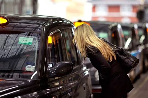 Brits Most Amorous Taxi Passengers In The World With One In Ten Getting Steamy In A Black Cab