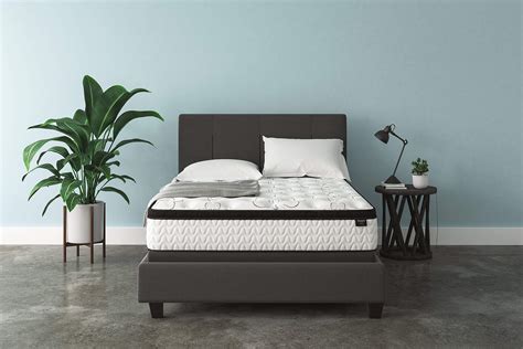 There are wide range of brands in budget mattresses segment trying to get a foot hold. Ashley Furniture Signature Design - 12 Inch Chime Express ...