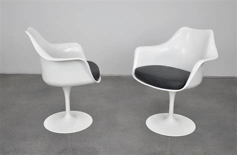 Add some flair to your dining room. SELECT MODERN: Pair of Eero Saarinen for Knoll Swivel ...