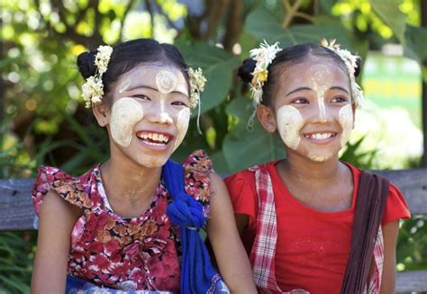 ミャンマーの伝統化粧“タナカ”知ってましたか？効果もあるそうです。 Clip クリップ