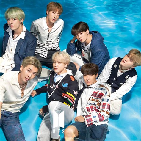 Bts boy con juego de luv pegatina. BTS | BTS, BLACKPINK und Co.: Die erfolgreichsten K-Pop ...