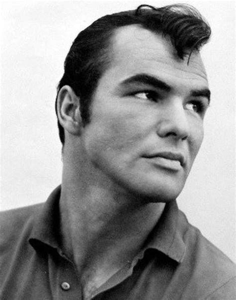 20 Amazing Portraits Of A Very Young Burt Reynolds In The 1960s