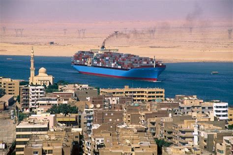The Suez Canal Map Located In Egypt Is A 101 Mile 163 Km Long