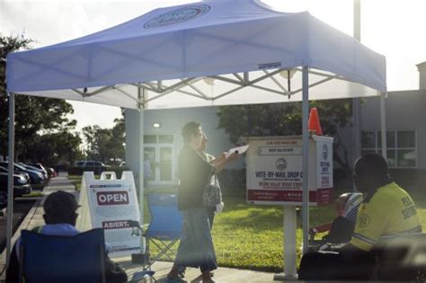 Florida Pushes Back Against Doj Election Monitors Inside Polling Sites
