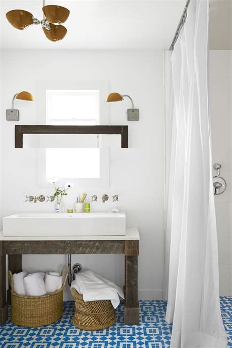 Fill open wall space with. 24 Small Bathroom Storage Ideas - Wall Storage Solutions ...