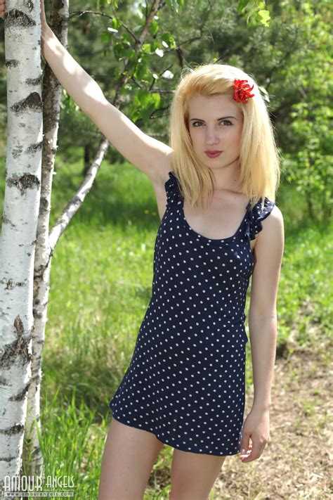 Blonde Honey Leona With Her Perfect Body Undressing And Spreading Legs In The Woods In Amour