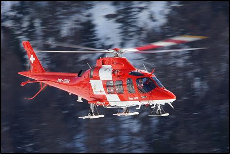 Rega 9 Foto And Bild Luftfahrt Hubschrauber Verkehr And Fahrzeuge