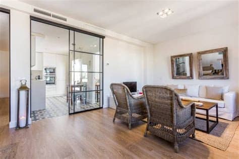 ◾️si ha llegado el momento de reformar la antigua cocina o de montar una desde el principio en un nuevo. Aires mediterráneos en Triana, Sevilla | Hogar, Decoración ...