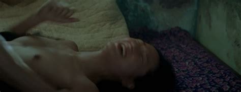 Nude Video Celebs Lang Khe Tran Nude Les Confins Du Monde