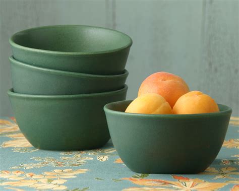 Medium Basic Bowl Dinnerware Bowls Bennington Potters