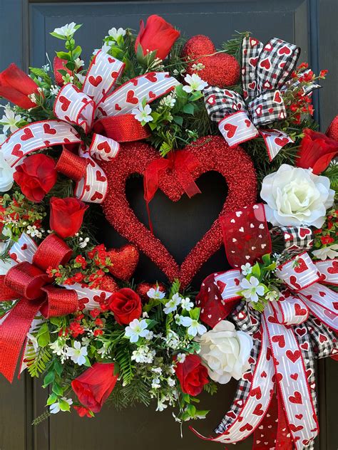 Valentines Wreath Truck Valentine Door Wreath Pink Heart Wreath Wreath With Hearts Sassy