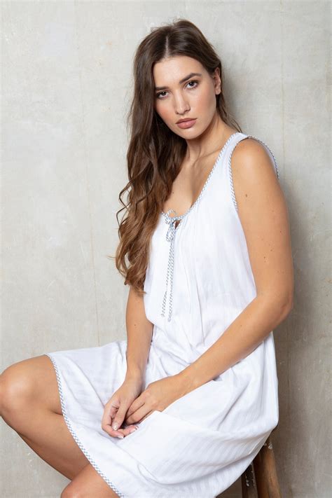 cottonreal ladies white sleeveless nightgown knee length chemise nightdress 100 superfine