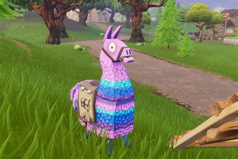 There have been a bunch of fortnite skins that have been. Fortnite Chapter 2 leaker sued by Epic Games - Polygon