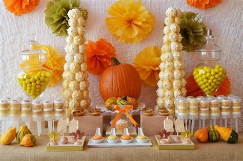 Love This Thanksgiving Dessert Table Thanksgiving Desserts Table Place Settings