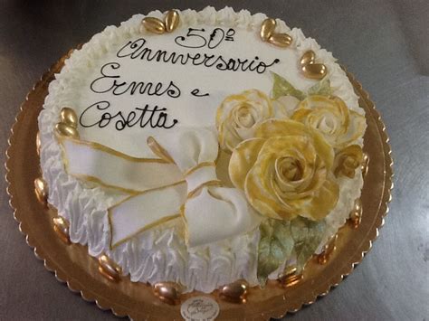Icona piatto torta di compleanno con lunga ombra, icona. Oro per 50 anni di matrimonio. | Nozze d'oro, 50 ...