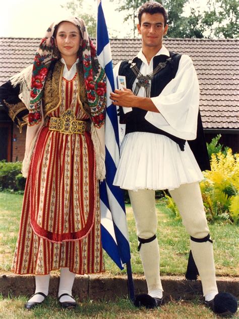 Греческий национальный костюм женский 71 фото