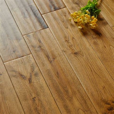Alabama 125mm Golden Oak Hand Scraped Solid Wood Flooring Flooring