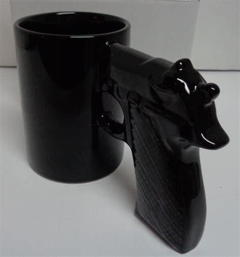 Gun Mug Handgun Grip Coffee Mug Novelty Nib Black Ceramic Glasses Cups Mugs