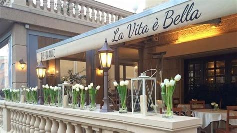 Роберто бениньи, николетта браски, джорджо кантарини и др. La Vita è Bella in Sanremo - Restaurant Reviews, Menu and ...