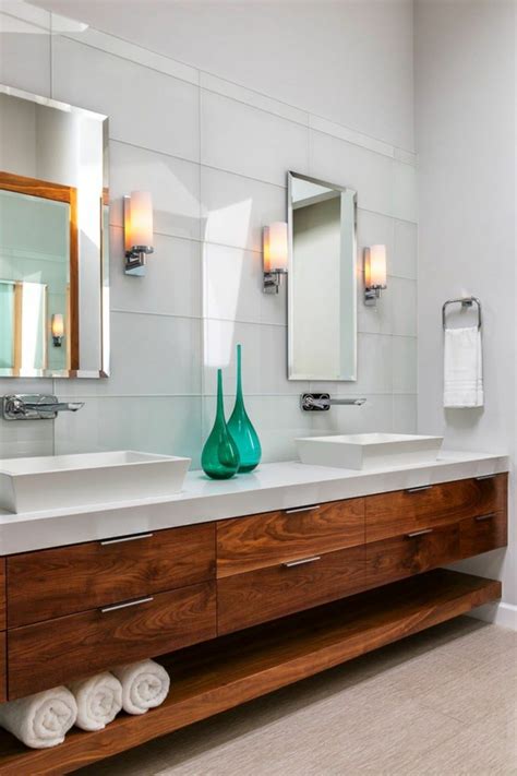 Home » wohnzimmer in grau braun » badezimmer ideen toscana 2020 » badezimmer ideen toscana unique. Waschbeckenschrank aus Holz - Elegantes Möbelstück im Bad