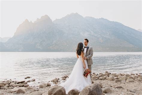 the ultimate guide to planning your jackson hole wedding foxtails photography