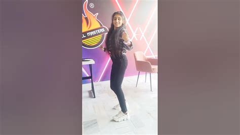 Goli Chal Javegi Cute Jaatni Dance Video New Haryanvi Song Youtube