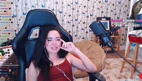 “i Am A Simp For Maya” Twitch Streamer Turns Red After Hearing