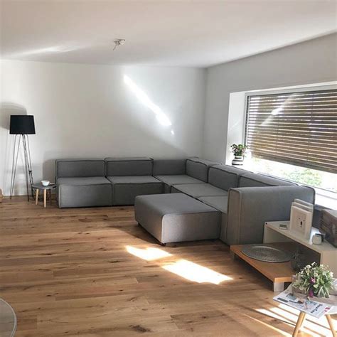 Fliesen sind sehr langlebige produkte und müssen, bei richtiger verlegung und pflege, in den allerwenigsten fällen ausgetauscht werden. Für ihr neues Wohnzimmer benötigte Stefanie aus Siegburg ...