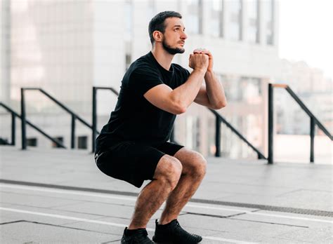 Air Squat How To Do Properly And Muscles Worked