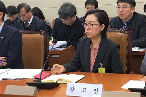 野 기모란 방역기획관 임명철회 촉구.'백신 안급하다던 분' 10. 의협신문 - "우한 교민 격리시설 지역사회 감염 가능성 거의 없다"