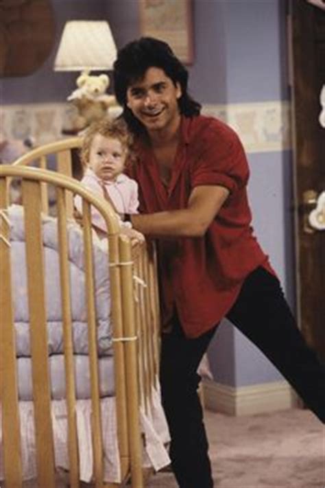 The girls are rockin' when uncle jesse is left in charge of them for the night but danny is reeling when he arrives season 4, episode 20: 1000+ images about Full House on Pinterest | Full house ...