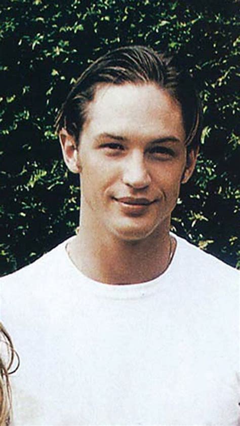 Tom Hardy young (2003) — BoNardel | Tom hardy, Actores, Rostros