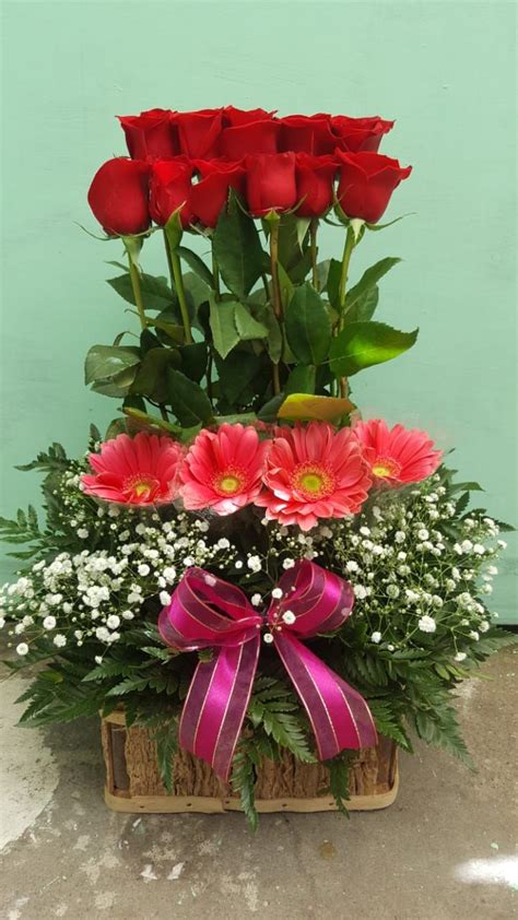 15 Mejor Nuevo Arreglos Florales Sencillos Con Rosas Rojas Alyshia