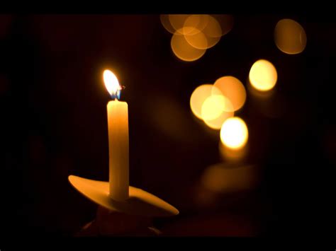 In Memoriam Salems Candlelight Vigil Casts Light On Loss