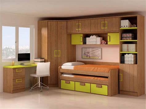 great space saving solutions  small teen bedrooms top dreamer