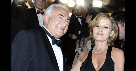 Cannes 2013 Dominique Strauss Kahn Et Sa Compagne Sur Le Tapis Rouge