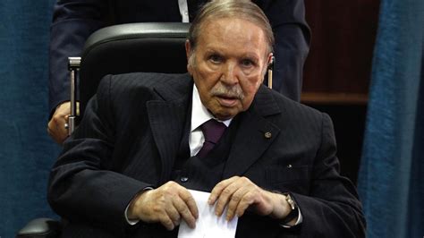 Abdelaziz Buteflika Renuncia A Un Quinto Mandato En Argelia