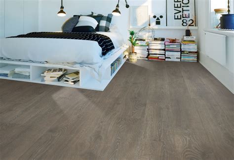 54043 | casa energy 4v wr. Laminate Flooring | Mohawk Revwood Plus ANTIQUE CRAFT ...